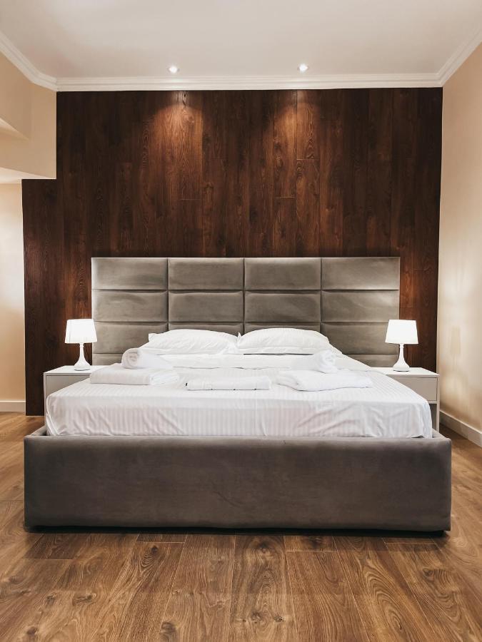Amansar Boutique Hotel Tirana Esterno foto