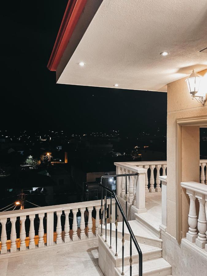 Amansar Boutique Hotel Tirana Esterno foto