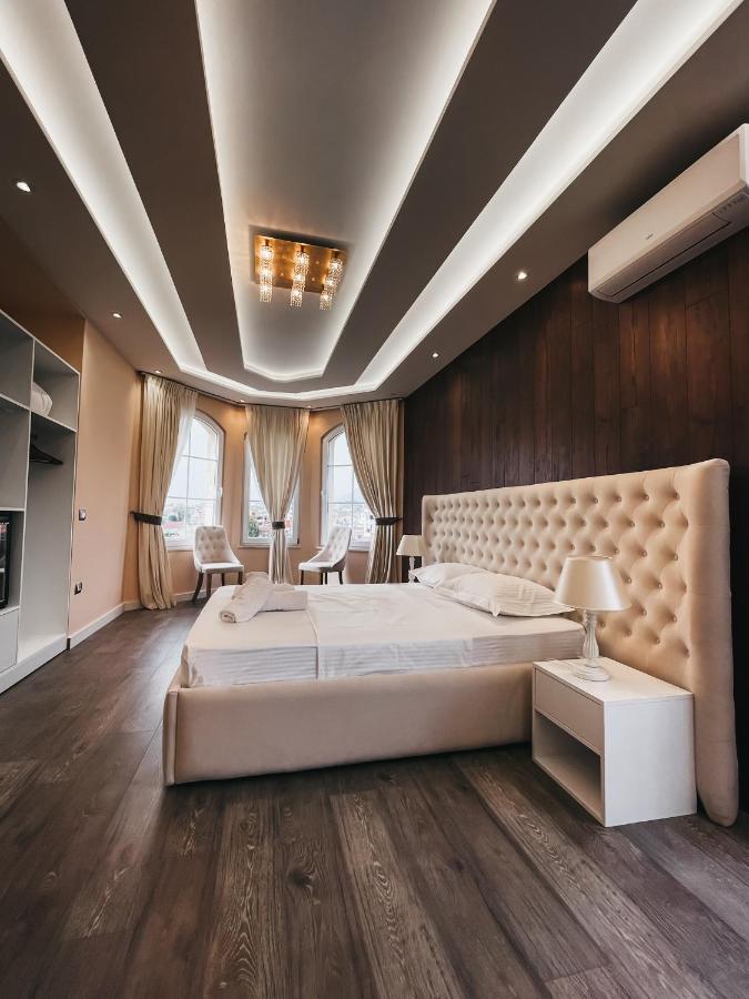 Amansar Boutique Hotel Tirana Esterno foto