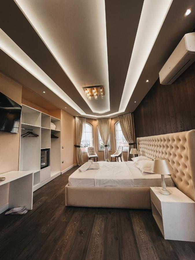 Amansar Boutique Hotel Tirana Esterno foto