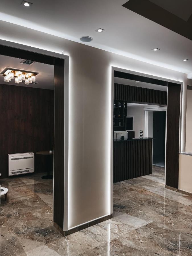Amansar Boutique Hotel Tirana Esterno foto